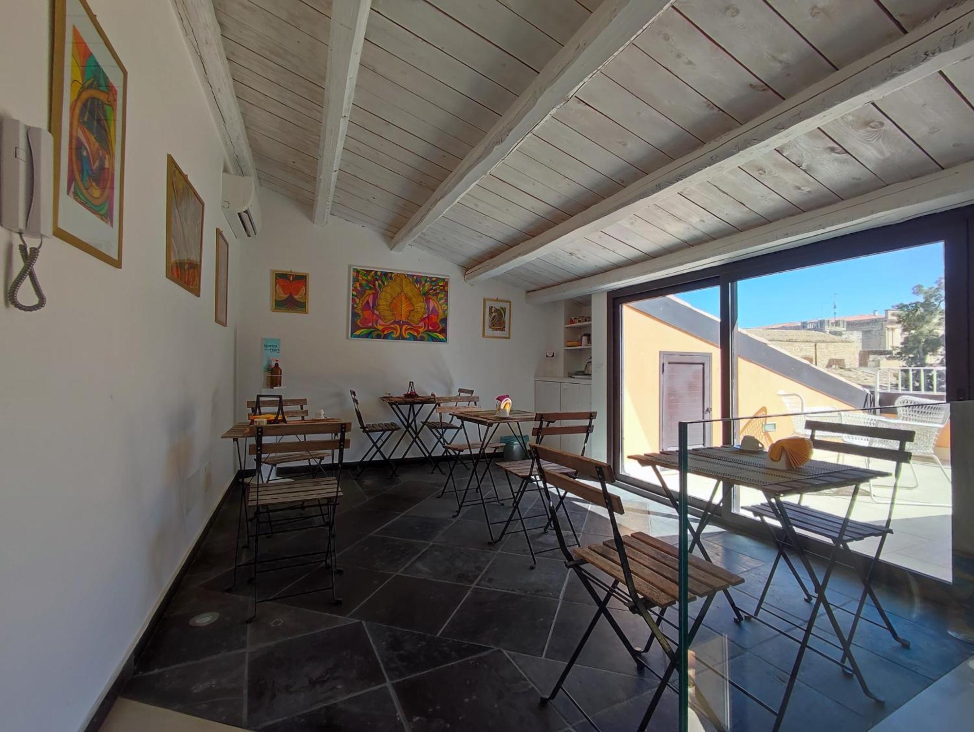Yhomisus Bed & Breakfast Comiso Exterior foto